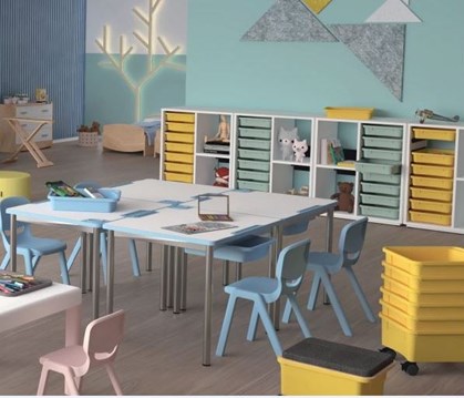 Mobilier maternelle et bacs de rangement en polypro