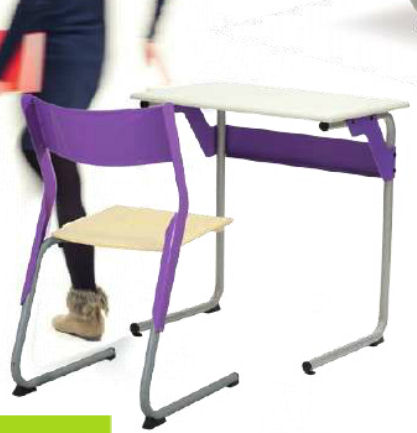 Banc et chaise d'école