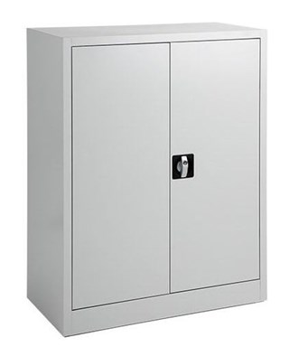 Armoire basse en métal